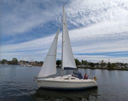 Hanse 300