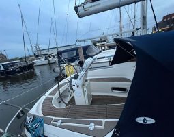 Bavaria 32