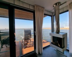 Houseboat Mermaid
