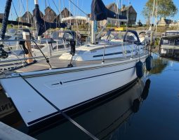 Bavaria 32