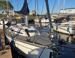 Bavaria 32