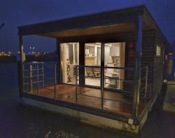 Houseboat Mermaid