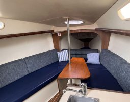 Hunter 27